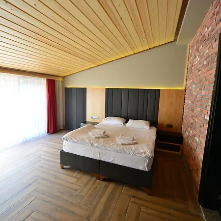 Inanlar Deluxe Hotel & Bungalow Uzungöl Buitenkant foto