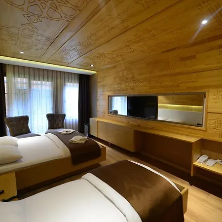 Inanlar Deluxe Hotel & Bungalow Uzungöl Buitenkant foto