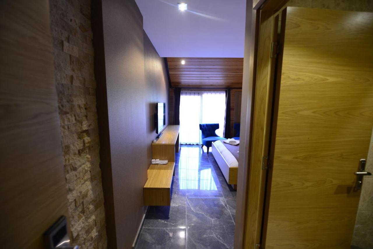 Inanlar Deluxe & Hotel