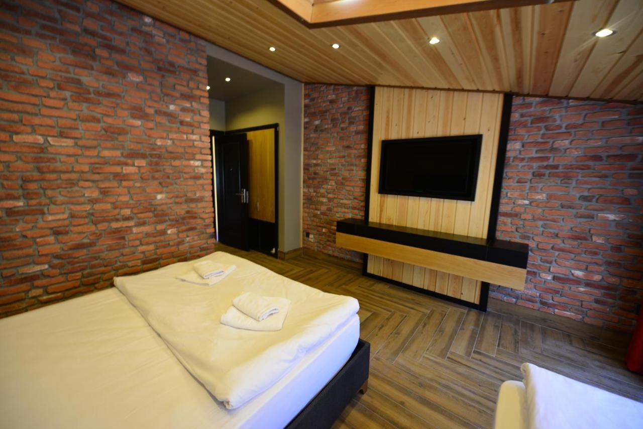 Inanlar Deluxe & Hotel