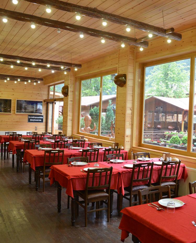 Inanlar Deluxe & 3* Uzungöl